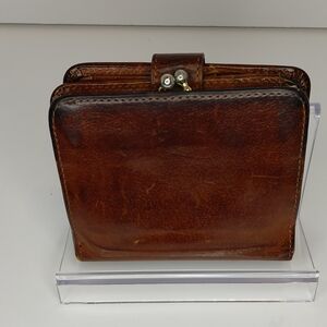 Coach Kisslock Leather Wallet Vintage